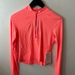 NWT lululemon Gloss Trim Run 1/2 zip size 8